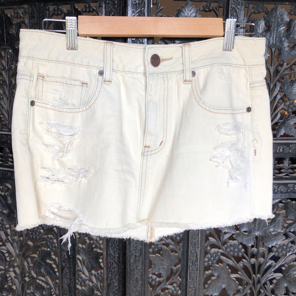 American Eagle White Denim Skirt
